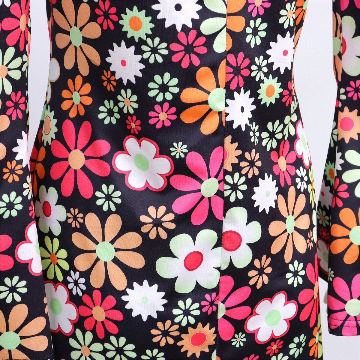Joya Party® Hippie Verkleedjurk Dames Zwart met Bloemen print | Jaren Flower Power Kostuum | Inclusief Haarband | Verkleedkleding Bloemen Volwassenen | Stretch Stof | Carnaval / Themafeest | — afbeelding 4