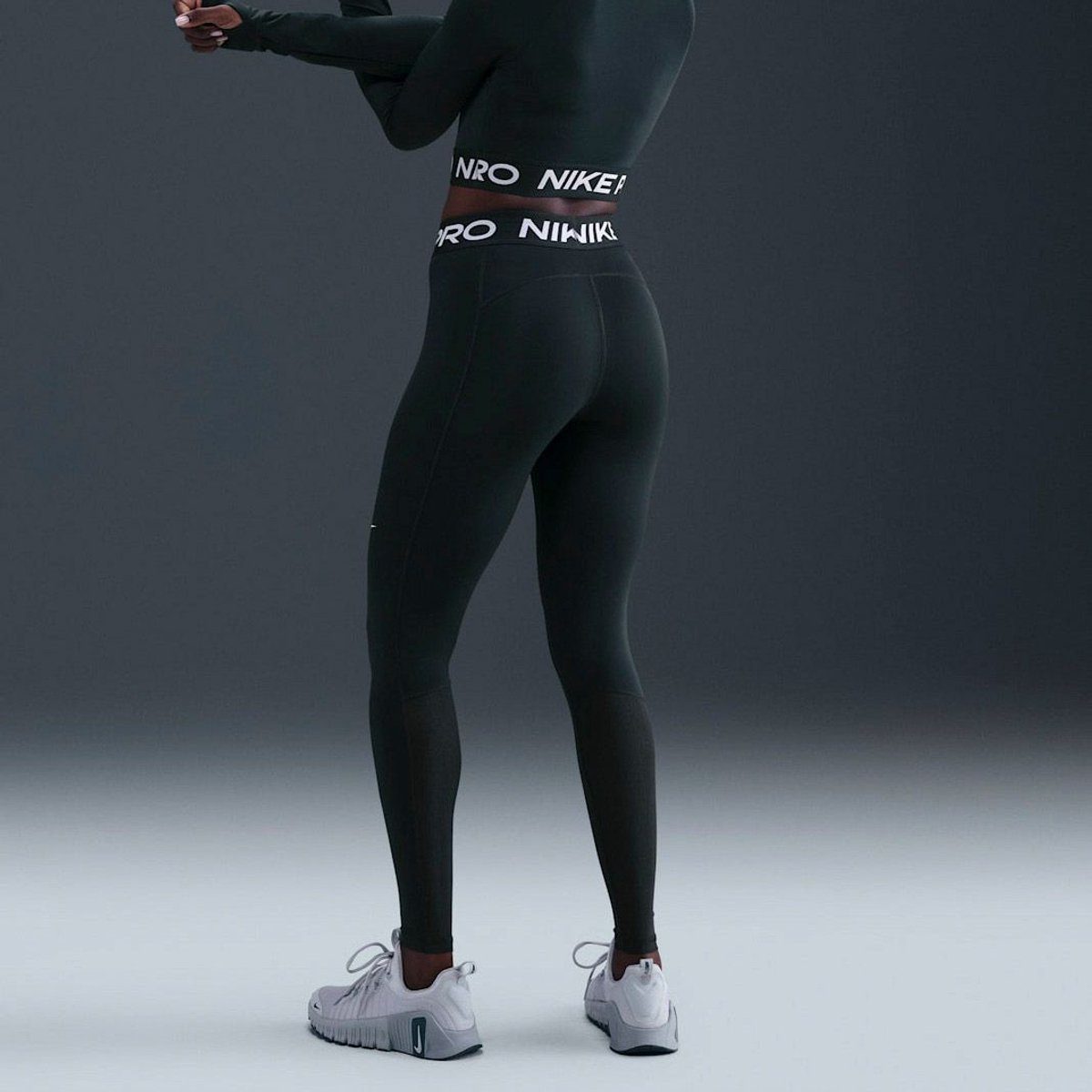 Nike Pro 365 Tight Dames Donkergroen