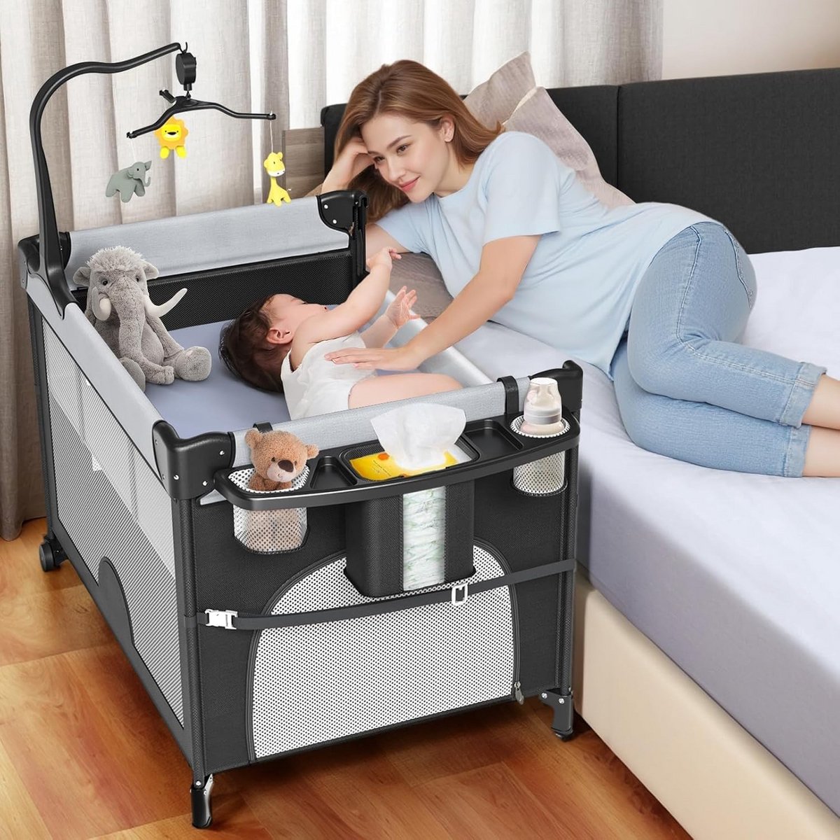 5-in-1 Baby Reisbedje met Commode en Speelmatras - Inklapbaar en Snel Op te Zetten