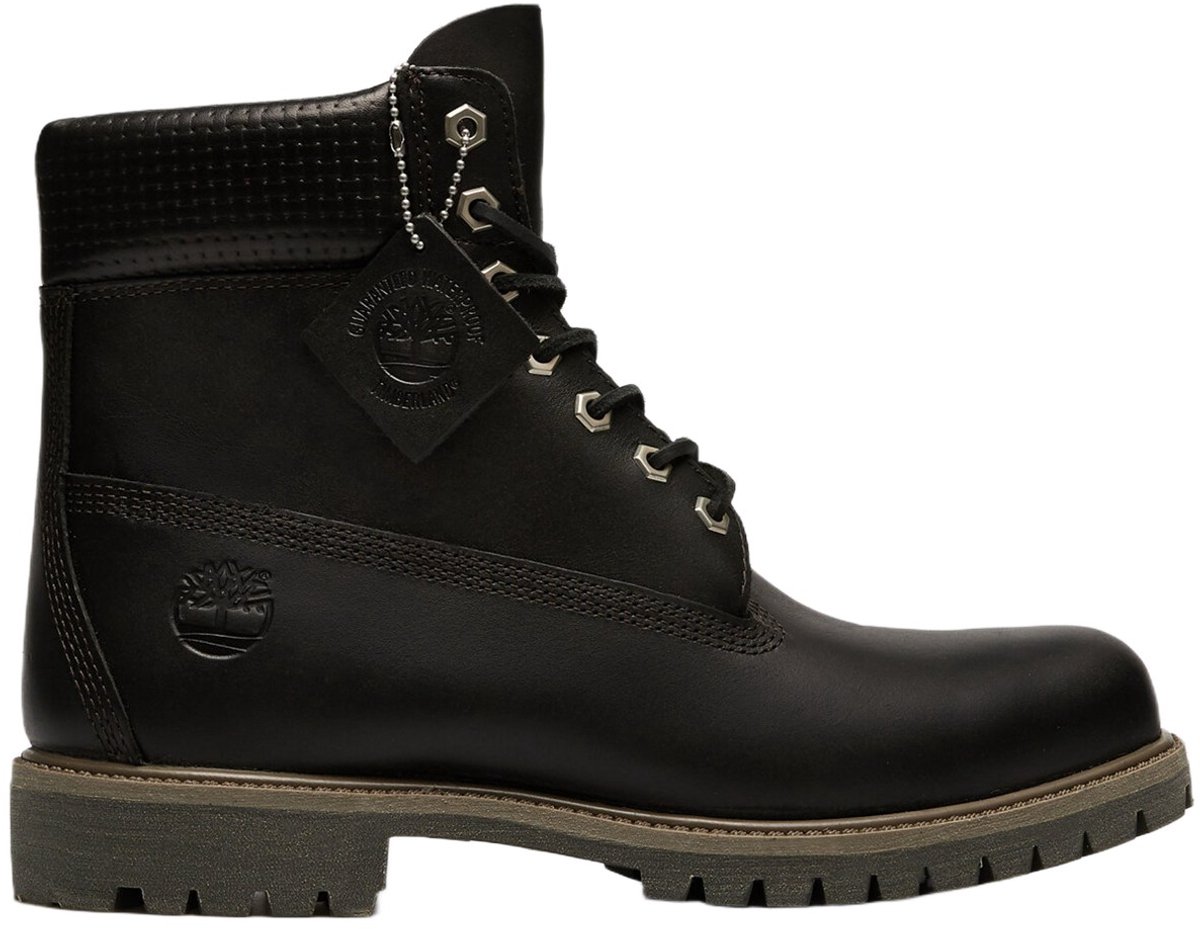 Timberland 6-Inch Premium Waterproof Boot Timberland Zwarte Herenschoenen Stijlvol en Comfortabel Made in Bosnië Veelkleurig