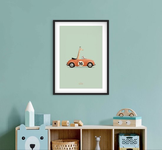Affiche enfants - Little Livo - Girafe en auto Vintage - 30 cm x 40 cm - 250 g/m2 papier - Finition mate - Décoration murale