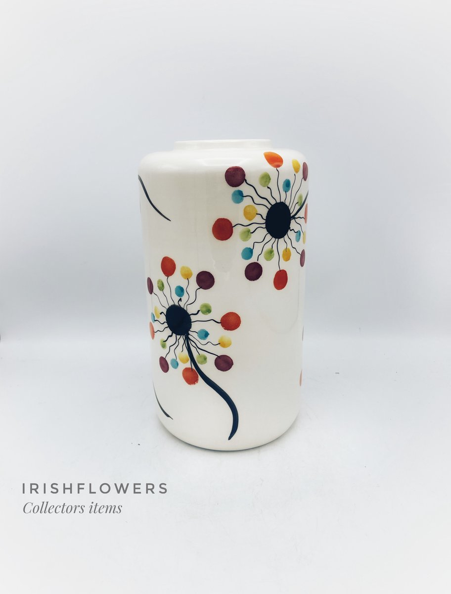 Irishflowers Vaas - Keramiek - Villa Pottery - Decoratie - Woondecoratie - Voorjaar - Voorjaarsdecoratie - Multicolour 4 Wit