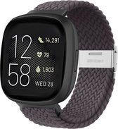 Strap-it Smartwatch bandje - Verstelbaar gevlochten nylon bandje - geschikt voor Fitbit Versa 3 / Fitbit Sense - grijs