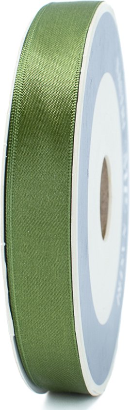 Ruban de satin vert foncé sur un rouleau avec étiquette grise, 15mm de large.