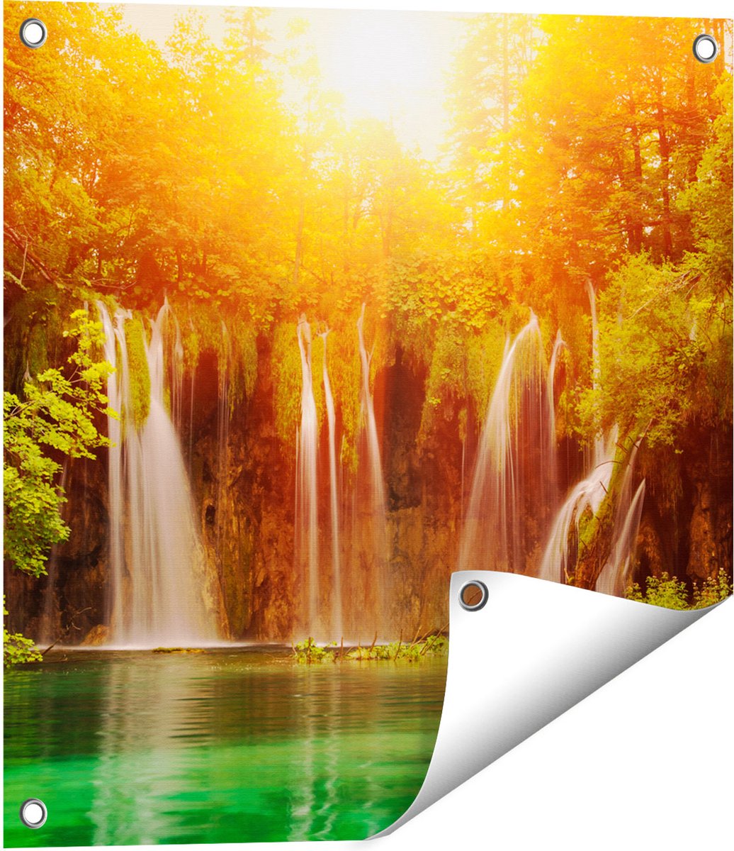 Gards Tuinposter Watervallen bij het Groene Meer met Zon - 50x50 cm - Tuindoek - Tuindecoratie - Wanddecoratie buiten - Tuinschilderij Multikleur