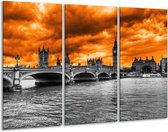 Glasschilderij Londen - Oranje, Grijs, Zwart - 120x80cm 3Luik - Foto Op Glas - Geen Acrylglas Schilderij - GroepArt 6000+ Glas Art Collectie - Maatwerk Mogelijk