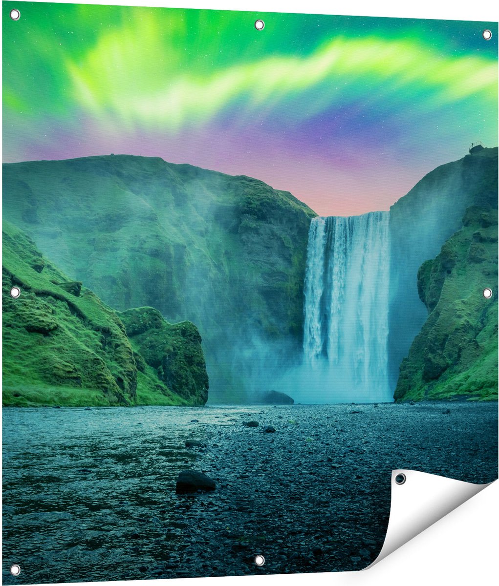 Gards Tuinposter Waterval met het Groene Noorderlicht - 90x90 cm - Tuindoek - Tuindecoratie - Wanddecoratie buiten - Tuinschilderij Multikleur
