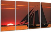 GroepArt - Glasschilderij - Zeilboot - Rood, Oranje, Zwart - 160x80cm 4Luik - Foto Op Glas - Geen Acrylglas Schilderij - 6000+ Glasschilderijen Collectie - Wanddecoratie