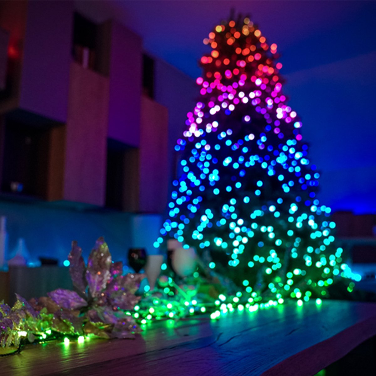 Twinkly Strings Lichtsnoer - 32M - LED Verlichting - RGB & Warm Licht - Dimbaar - Binnen & Buiten - Bluetooth Wifi - Werkt met Homekit, Homey, Google Home, Razer Chroma - Zwart – foto 7