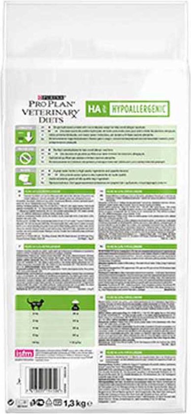 Achterkant van een zak kattenvoer Purina Pro Plan Veterinary Diets HA Hypoallergenic 1.3kg.