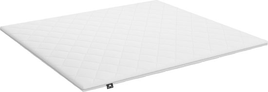 Witte topmatras met een ruitvormig stikselpatroon.