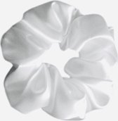 Scrunchie wit satijn - ideaal voor 1e communie of bruiloft - handmade
