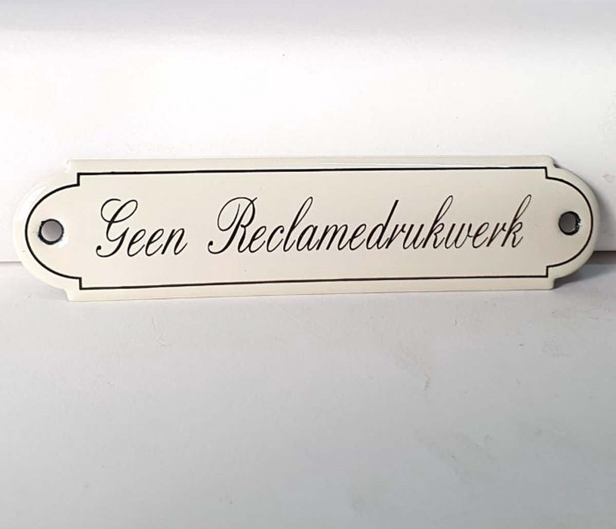 Emaille deurbordje naamplaatje Geen Reclamedrukwerk - 11 x 2,7 cm Klassiek NP-KS-S2 Schuinschrift