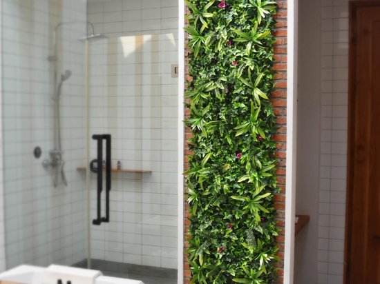 Synthetische groene begroeide muur - Pakket van 3m² - IKAZ L 50 cm x H 50 cm x D 5 cm