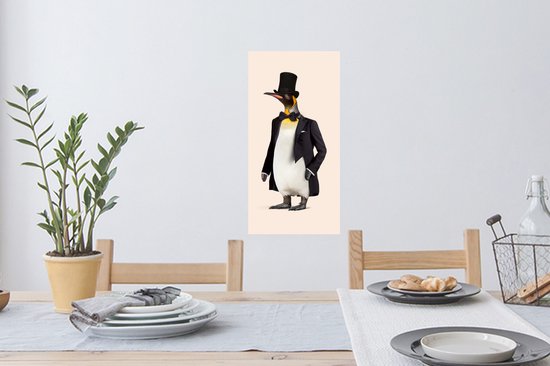 Muurstickers - Sticker Folie - Pinguïn - Dier - Hoed - Colbert - Zwart - 20x40 cm - Plakfolie - Muurstickers Kinderkamer - Zelfklevend Behang - Zelfklevend behangpapier - Stickerfolie
