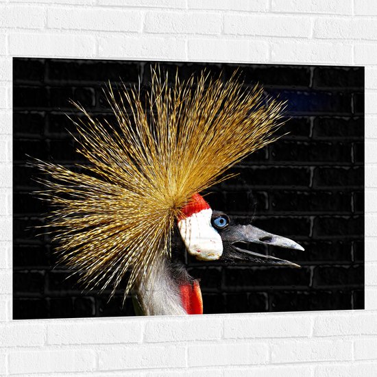 WallClassics - Muursticker - Zijaanzicht van Kraanvogels op Zwarte Achtergrond - 100x75 cm Foto op Muursticker