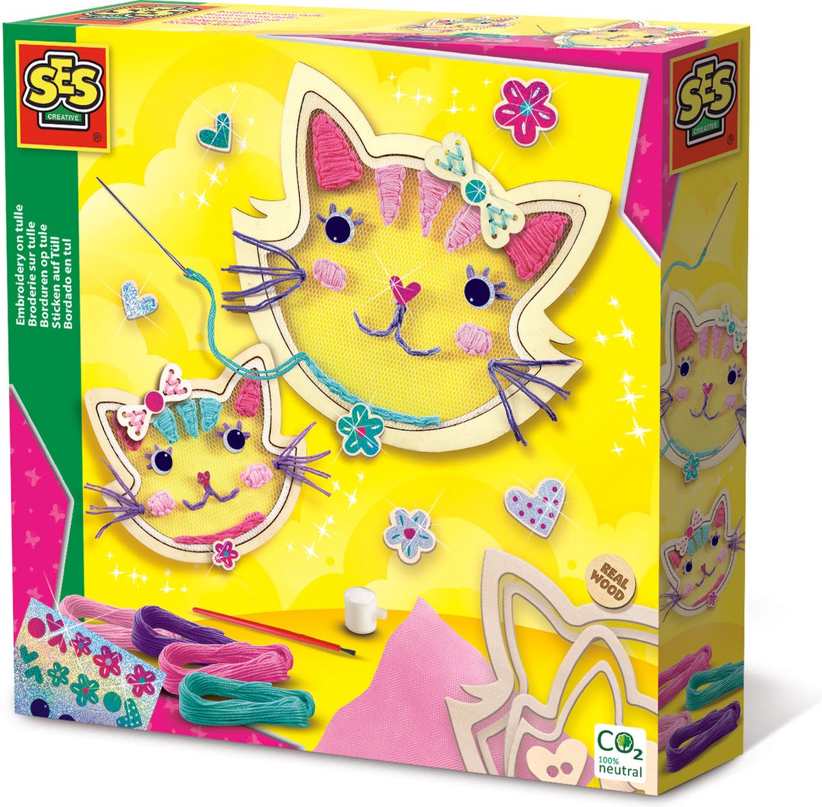 SES - Borduren op tule - katten thema - borduurringen van echt hout - 4 kleuren borduurgaren - met glitter stickers voor de details - SES