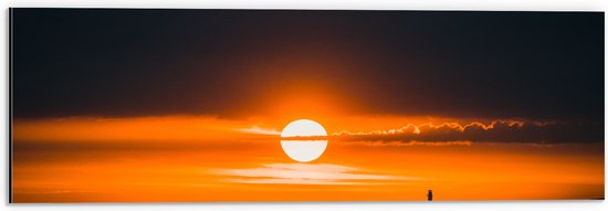 WallClassics - Dibond - Silhouet Vuurtoren bij Zonsondergang - 60x20 cm Foto op Aluminium (Met Ophangsysteem)