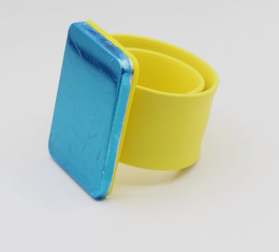 Magneet Polsband / Sluit Automatisch / Om Spelden En Naalden Niet Te Verliezen Kleur Geel