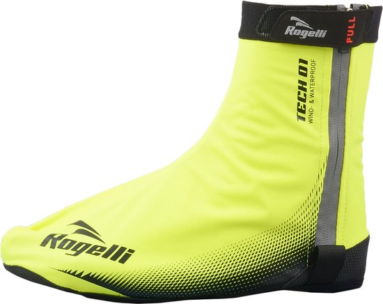 Een fluor gele Rogelli Tech-01 fiets overschoen met zwarte details en rits.