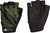 Adidas graphic training handschoenen in de kleur groen.