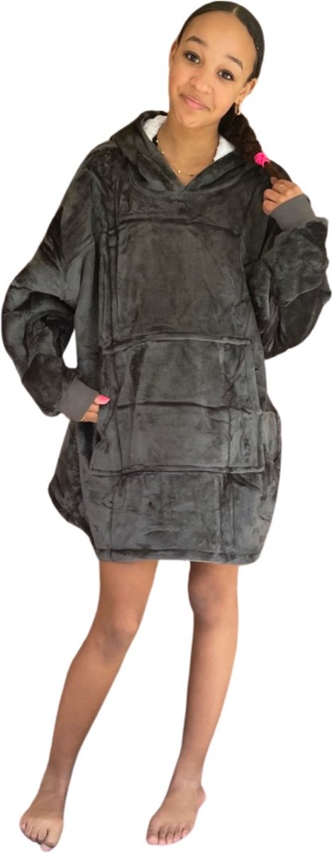 Hoodie deken kind - Fleece kinder poncho - plaid met mouwen en capuchon voor kinderen - oversized hoodie kind - fleece deken met mouwen – hoodie plaid kind - hoodie blanket - zacht & warm - antraciet - 134 t/m 164 (ca. 8-14 jaar) - Badrock