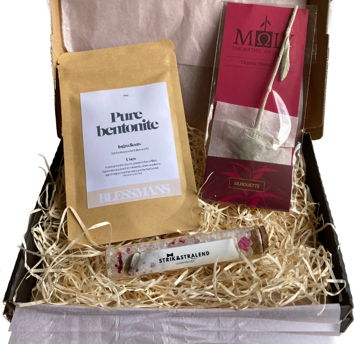 Strik&Stralend - Valentijnscadeau voor haar brievenbus - duurzaam verwenpakketje vrouw - gezichtsmasker - badzout - thee
