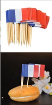 Akyol - 10 x cocktailprikkers Franse vlag - cocktailprikkers vlag - party prikkers - Frankrijk prikker - pizza- verjaardag – Frankrijk - Prikkers–feestprikkers – feest