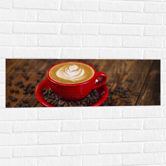 Muursticker - Rood Kopje met Koffie Omringd door Koffiebonen - 90x30 cm Foto op Muursticker