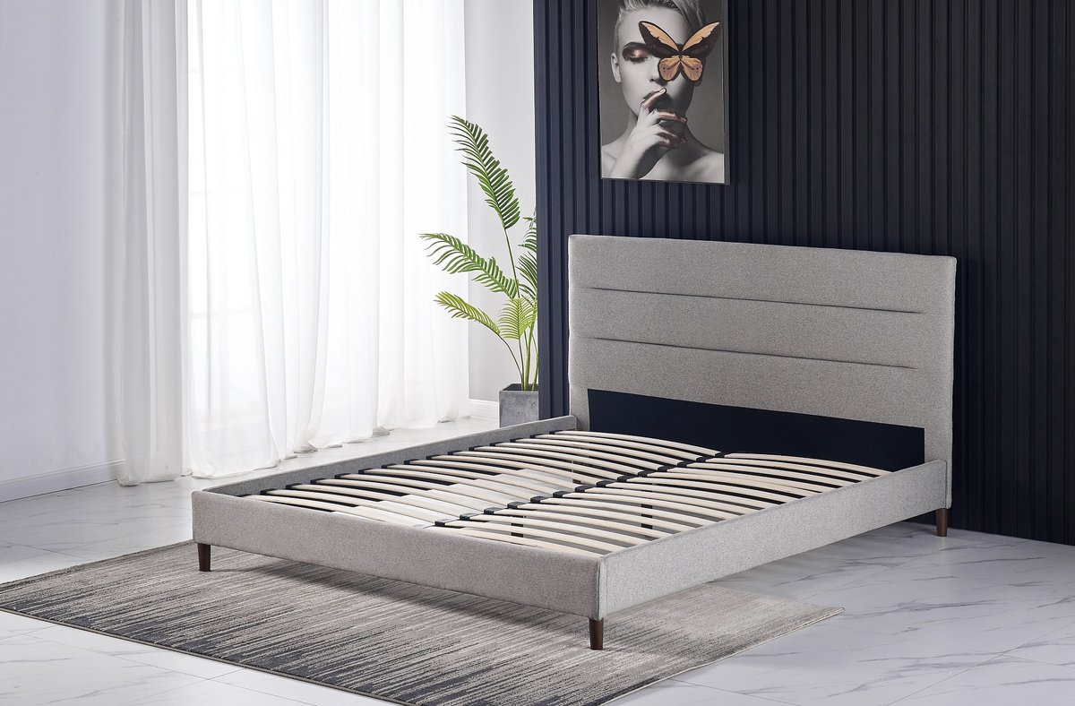 Bed Sanny 180x200 cm - Bed met Lattebodem - Bed in grijs stof - Tweepersoonsbed zetelsenbedden