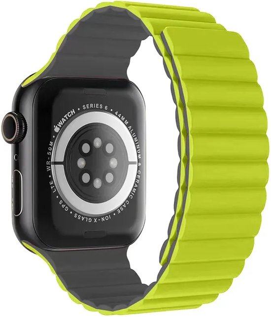 Les bracelets d'Apple Watch Ultra sont-ils compatibles avec les boîtiers de  44 mm/45 mm ?