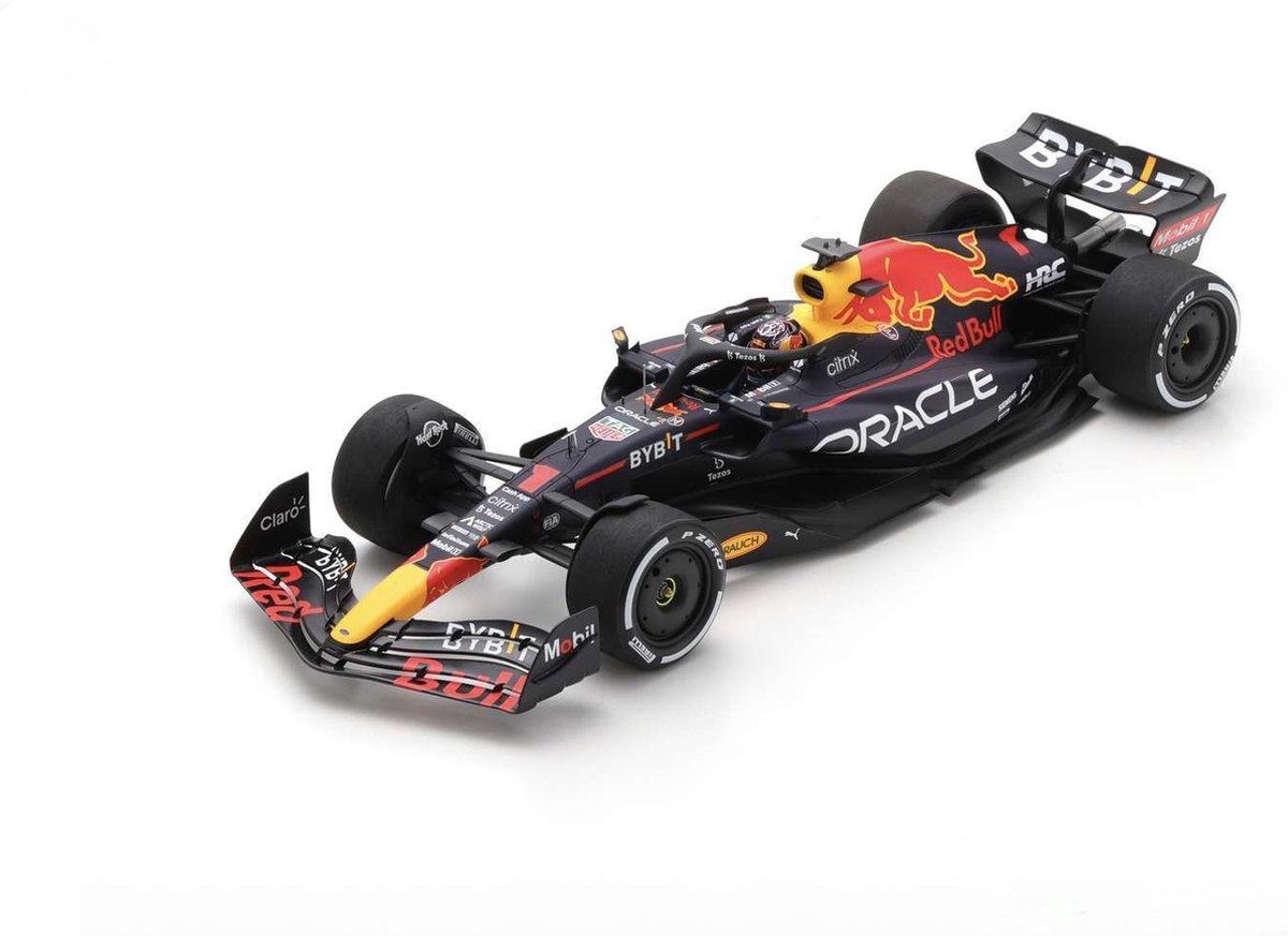 Red Bull Racing RB18 - Voiture miniature à l'échelle 1:18