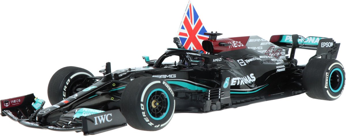 Mercedes-AMG Petronas F1 Team W12 E Performance #44 Winner British GP 2021 - 1:18 - Minichamps
