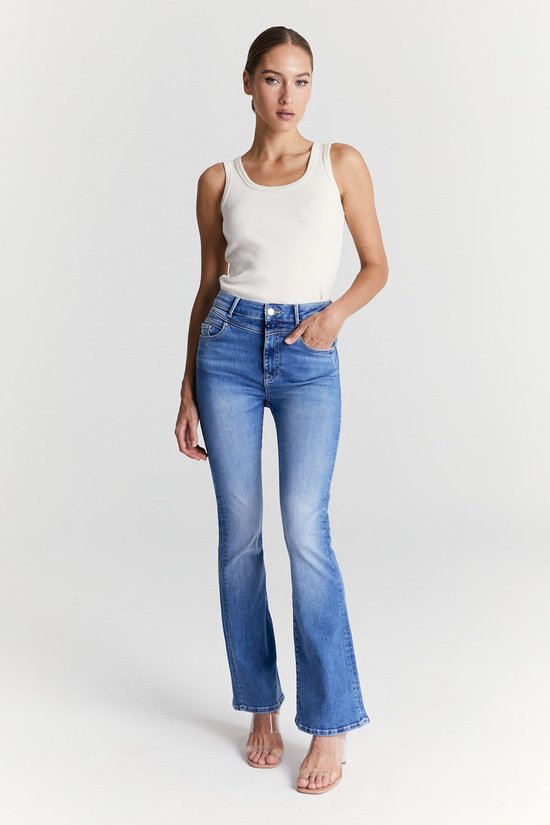 COJ - Matilda - Dames Flare Jeans - Medium Blue | bol.com