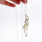 Zosteria - ByTess - Collier - Zilver - Hanger - Dames sieraden - Unieke sieraden - 45 cm - Gemiddelde maat - Cadeau tip - Ketting met hanger - Zilveren sieraden - Cadeau - Luxe verpakt