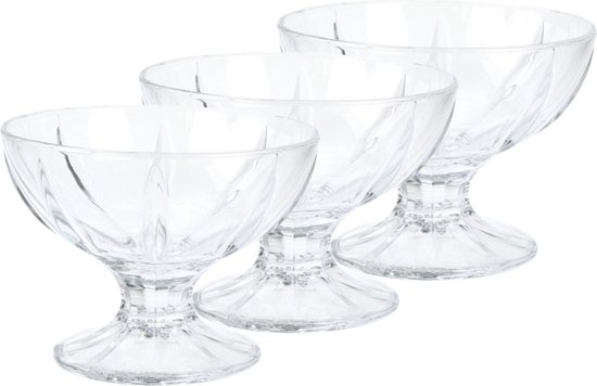 Trois coupes à glace en verre avec un motif torsadé sur le bol et le pied.