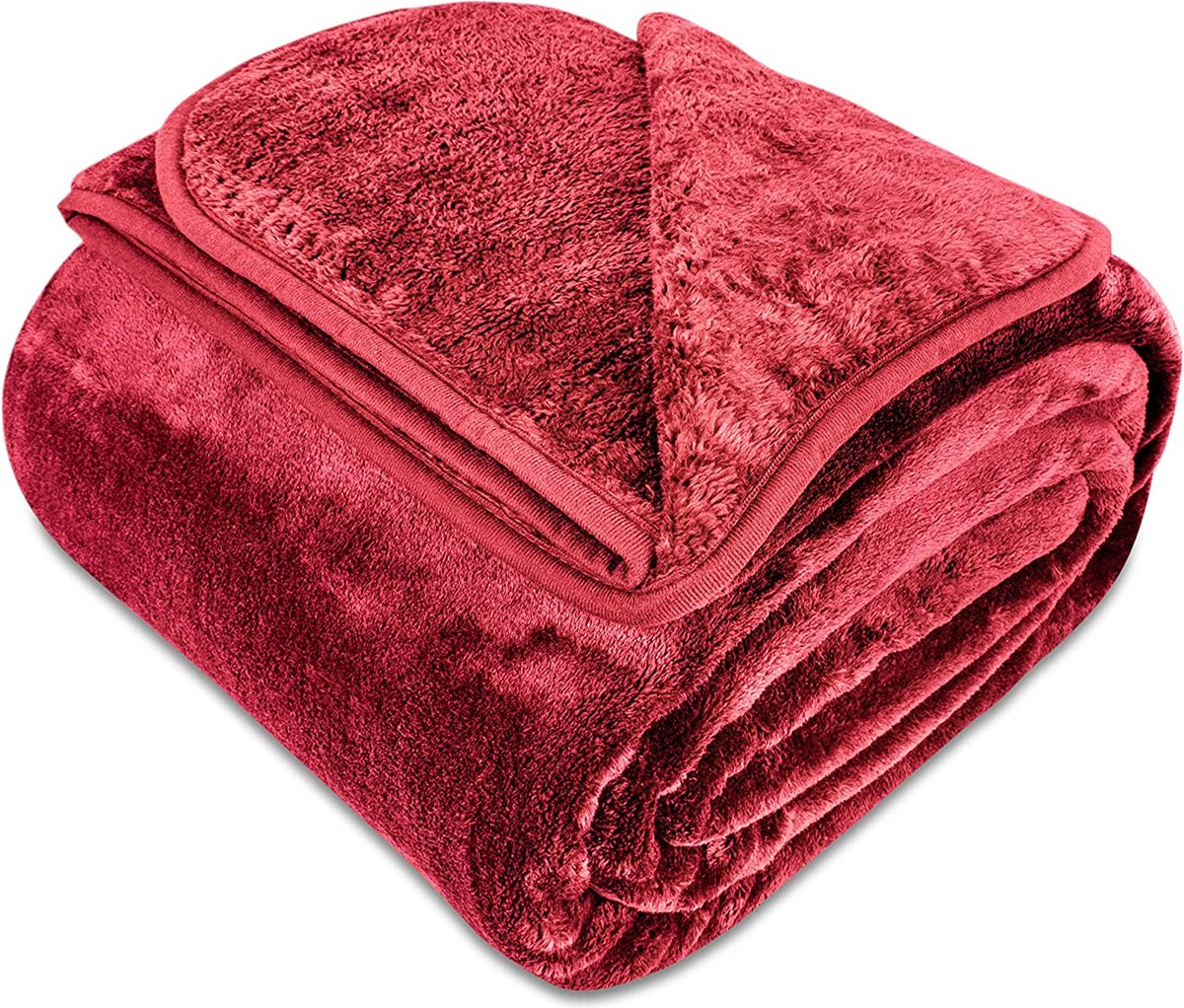 Luxe Bedsprei