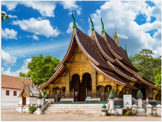 Poster Glanzend – Goud met Bruine Wat Xiengthong Tempel in Luang Pabrang, Laos - 40x30 cm Foto op Posterpapier met Glanzende Afwerking
