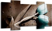 GroepArt - Schilderij - Tulpen - Blauw, Bruin - 120x65 5Luik - Foto Op Canvas - GroepArt 6000+ Schilderijen 0p Canvas Art Collectie - Wanddecoratie