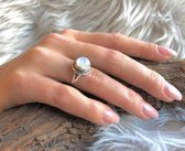 Zilveren ring Moonstone