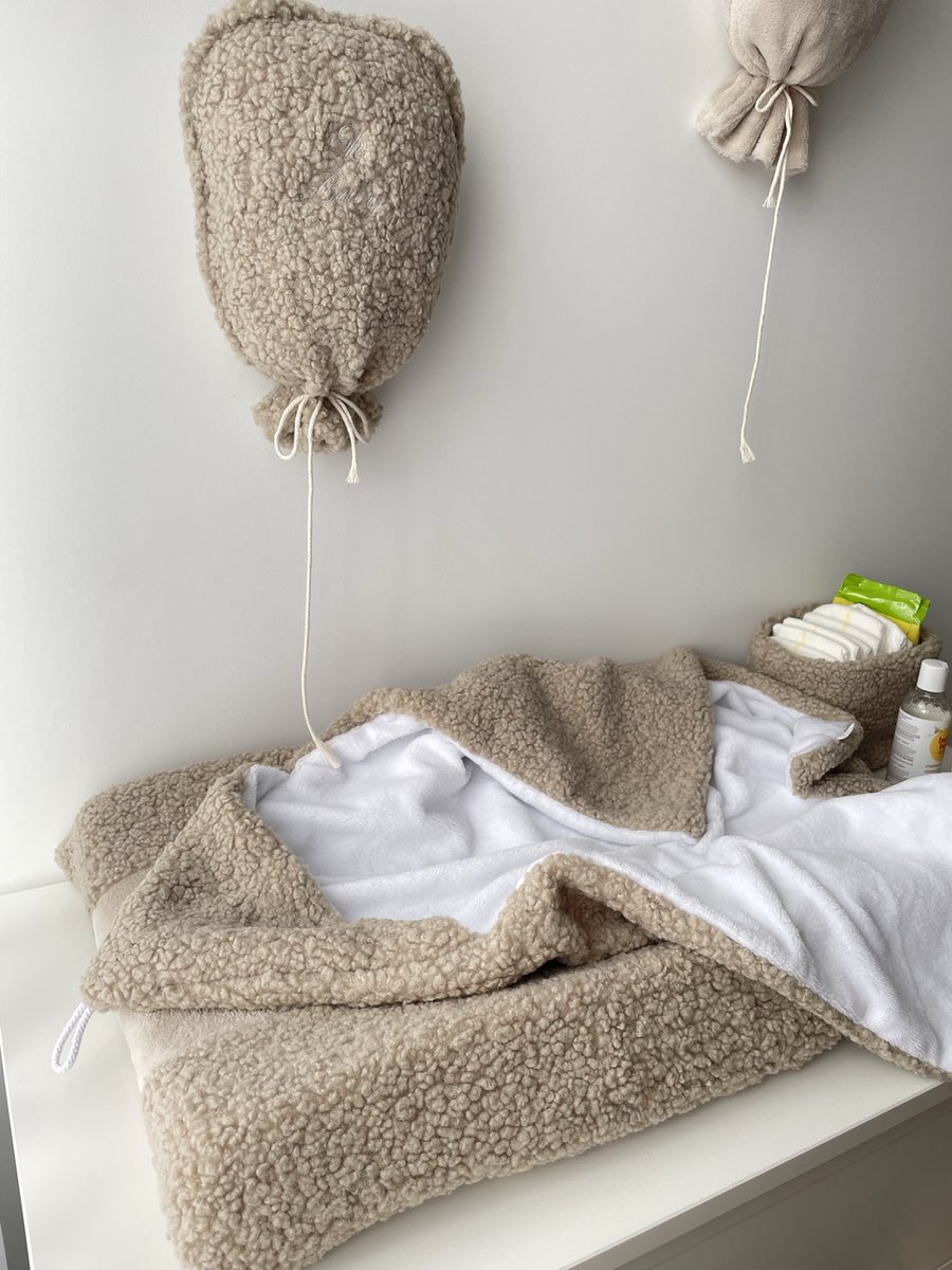 CommodeSET | Omslagdoek | Balon | Aankleedkussenhoes | Commodemandje | Baby | Teddy | Beige/Taupe | Bouclé | comfortabel