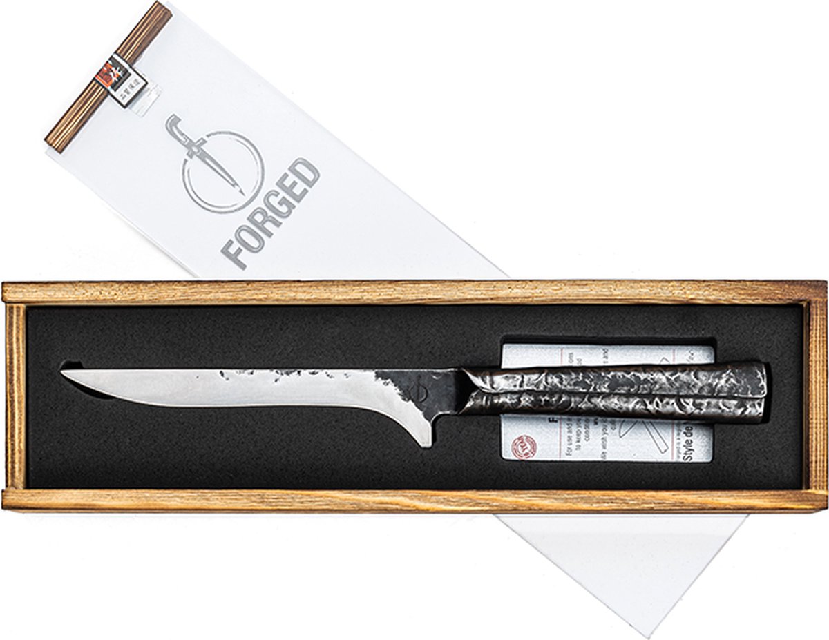 Forged Brute Uitbeenmes - 16cm - in geschenkverpakking