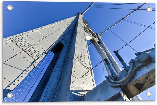 Tuinposter – Touwen en Platen van IJzeren Brug - 60x40 cm Foto op Tuinposter (wanddecoratie voor buiten en binnen)