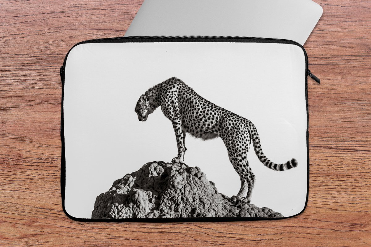 Laptophoes 13 inch - Roofdier - Panter - Dieren - Natuur - Laptop sleeve - Binnenmaat 32x22,5 cm - Zwarte achterkant