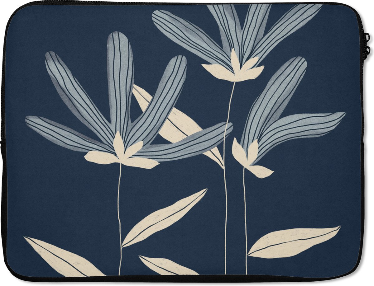 Laptophoes 17 inch - Bloemen - Blauw - Planten - Natuur - Laptop sleeve - Binnenmaat 41x28 cm - Zwarte achterkant