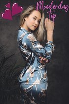 Moederdag cadeautje - Dames pyjama satijn - Meest verkocht! Nachtkleding - Maat L/XL - lange mouw - blauw met rozen