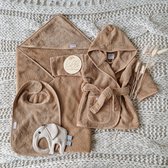 Gioia Giftbox essentials large sand - Jongen - Meisje - Unisex - Babygeschenkset - Kraamcadeau - Baby cadeau - Kraammand - Babyshower cadeau