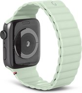 DECODED Bracelet Apple Watch en Siliconen - Convient aux Séries 1-8 / SE / Ultra - 42/ 44/45/49 mm - Fermeture Magnétique Extra Forte - Jade