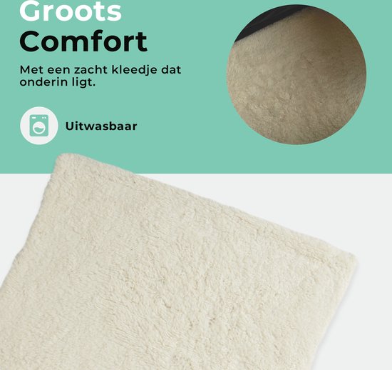 Een zachte, crèmekleurige voering voor een dierenmand, met een wasmachine-icoon. Tekst: Groots Comfort Uitwasbaar.