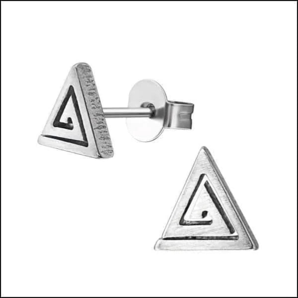Aramat jewels ® - Zweerknopjes oorbellen driehoek zilverkleurig chirurgisch staal 7mm